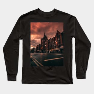 Waterhouse Square - London Long Sleeve T-Shirt